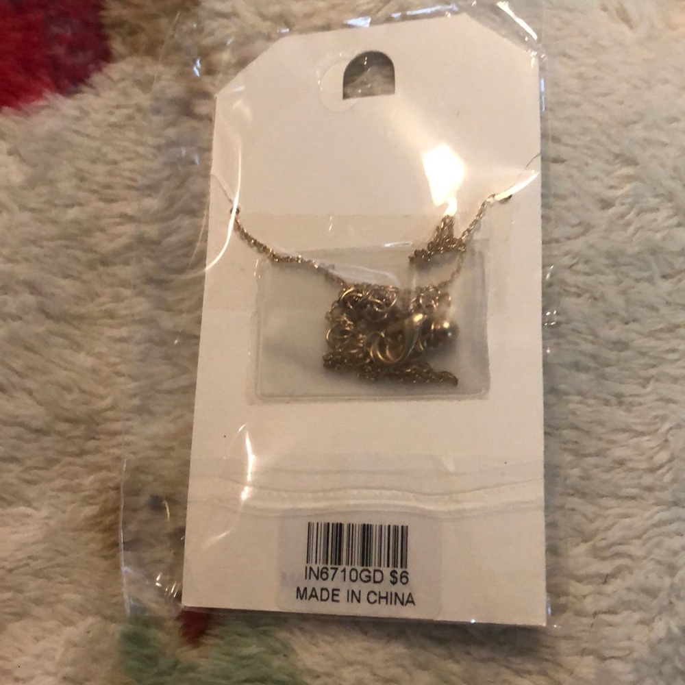 Necklace - Picture 2 of 3